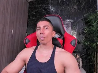 erik_castle on Flirt4Free