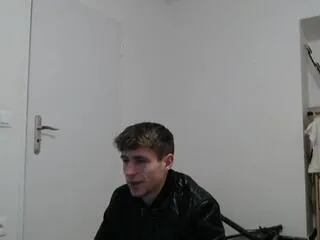 evan_richmond on Flirt4Free