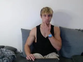 evan_richmond on Flirt4Free