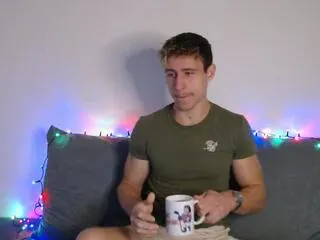 evan_richmond on Flirt4Free