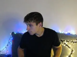 evan_richmond on Flirt4Free