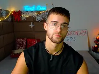 forest_nichols on Flirt4Free