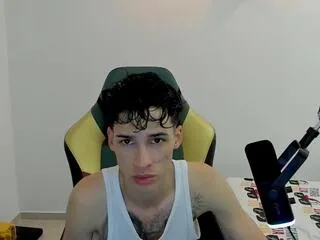 gendo_kaji — Freechat on Flirt4Free