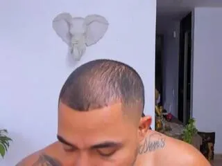 jackson_gray on Flirt4Free