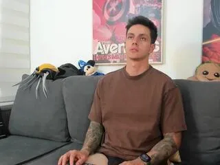 jean_broc on Flirt4Free