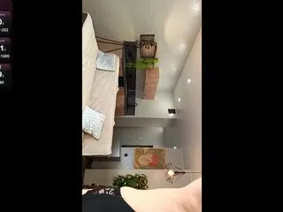 leila_buff — Freechat on Flirt4Free