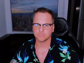 leoboy on Flirt4Free