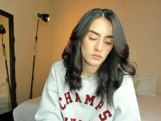 louissa_bennett on Flirt4Free