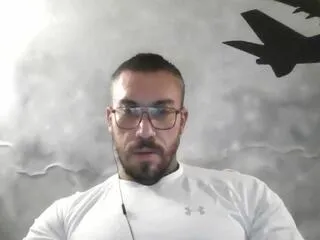 lucias_crawford on Flirt4Free