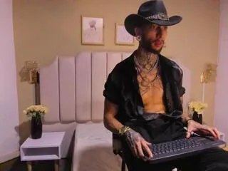 maikol_king — Freechat on Flirt4Free