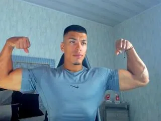 max_mayers on Flirt4Free