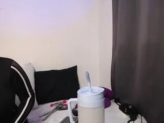 nicol_love — Private on Flirt4Free