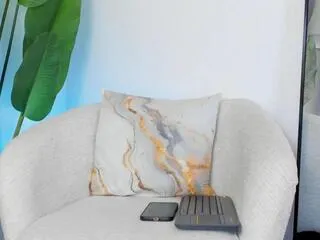 pola_leone on Flirt4Free