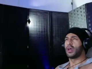 ralf_e on Flirt4Free