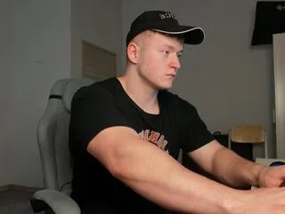 richard_dullas on Flirt4Free