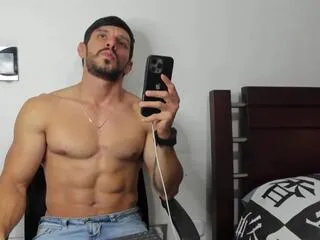 robert_hunk on Flirt4Free