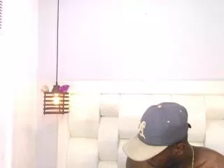 scott_lamar on Flirt4Free