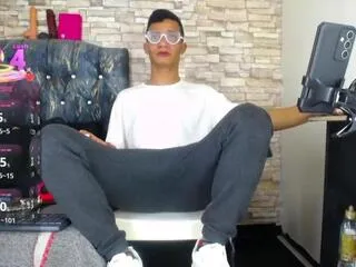 stefano_linn on Flirt4Free