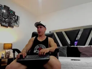 teo_cooper — Freechat on Flirt4Free