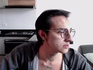 teo_fania on Flirt4Free