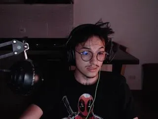 teo_fania on Flirt4Free