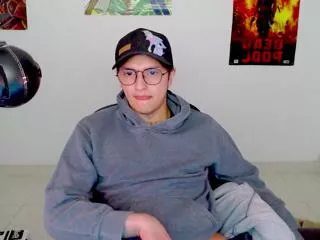 teo_fania on Flirt4Free