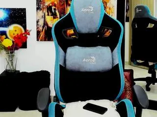 titan_jones on Flirt4Free