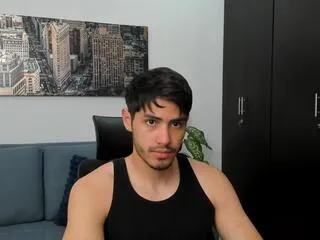 tyler_lions — Freechat on Flirt4Free