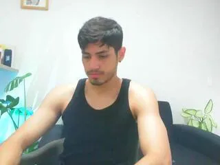 tyler_lions on Flirt4Free