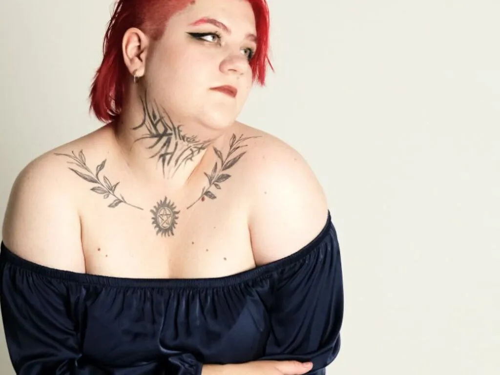 AlisonMust — Most of all I like honesty and sincerity, I am very kind and I like to communicate with kind people^^