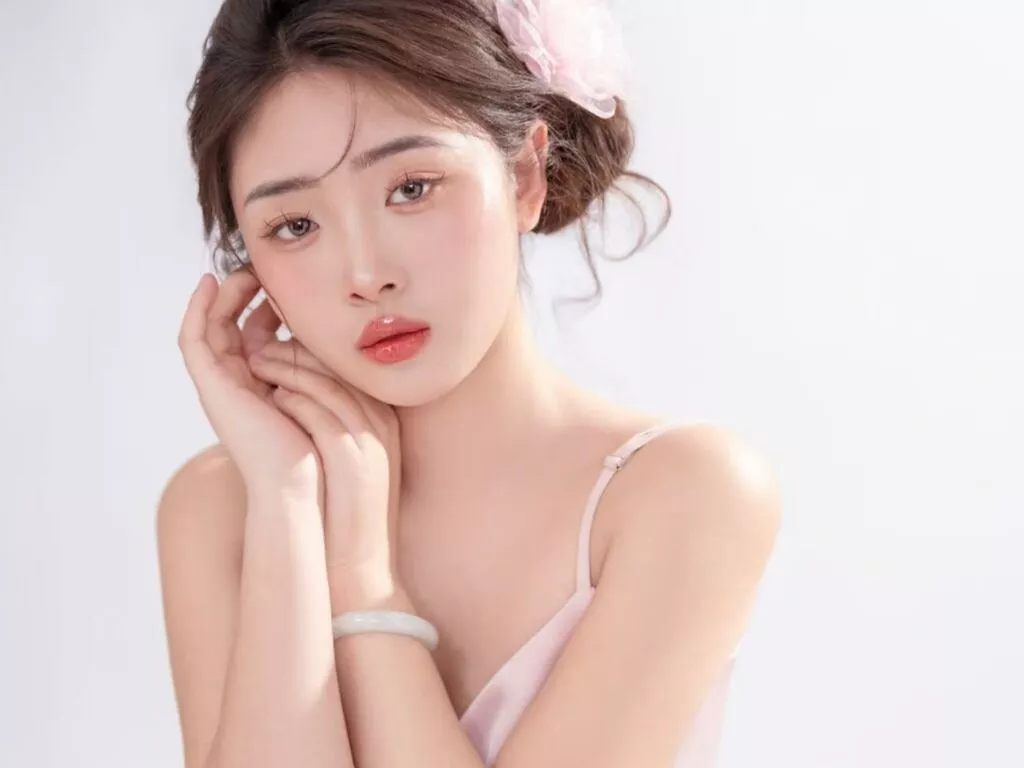 AmyCecily — Necklaces, bracelets, bracelets, rings, earrings, brooches, etc., which no girl would resist