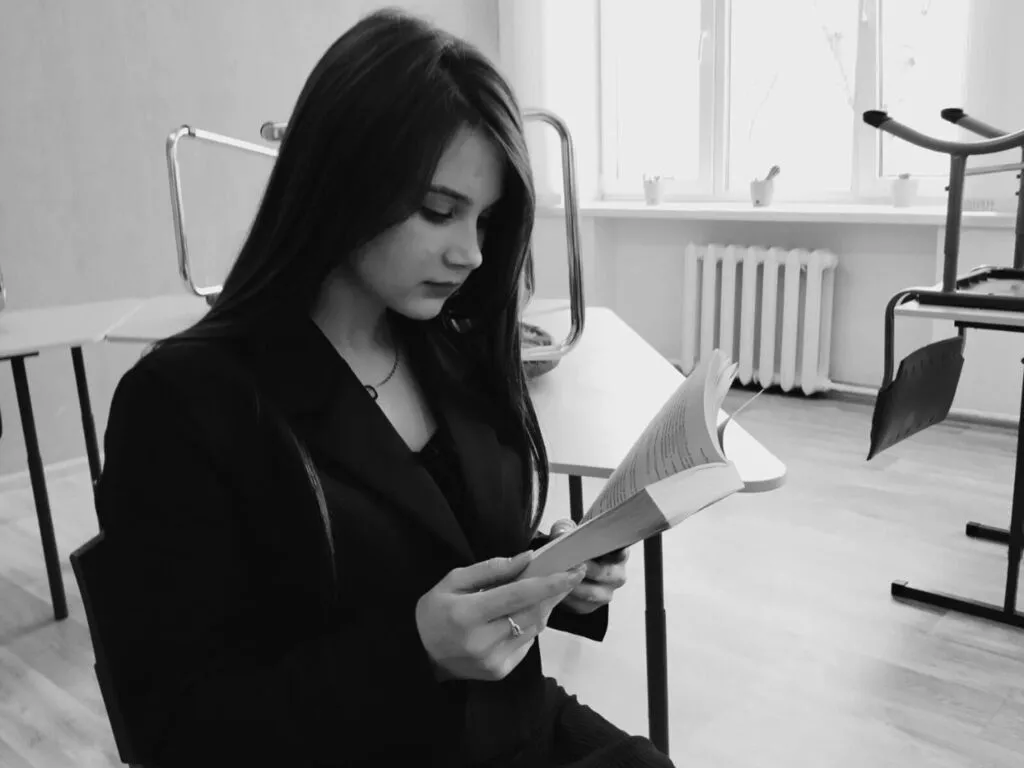 EnricaElis — I really like to dance, read, cute animals, sea and swimming, walk and observe amazing views