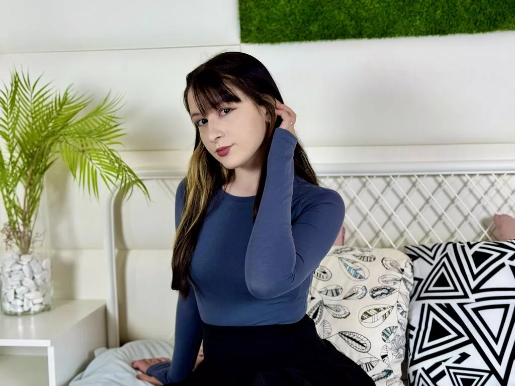 IdaMack — My hobbies are drawing and dancing , and my favorite food is pizza with extra cheese . The color of my dreams is soft lavender . In messages, I love riddles and subtle hints . Maybe you'll be the one to unravel all my...