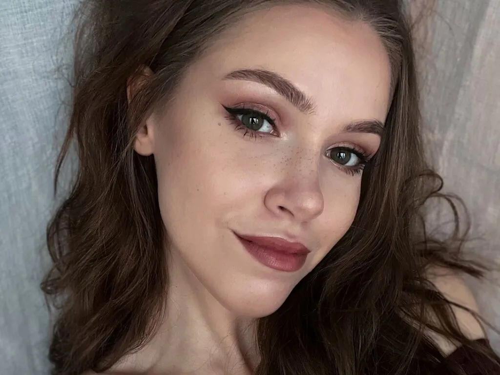 MeleeEva — I love techno, cycling and cinnamon rolls.