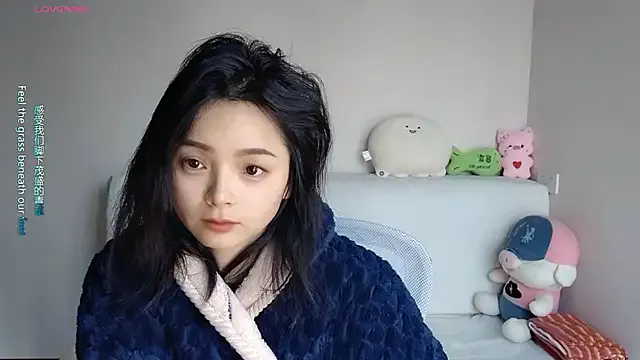 -J-o-y- on StripChat