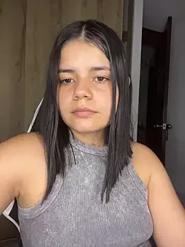 2Angela_ on StripChat