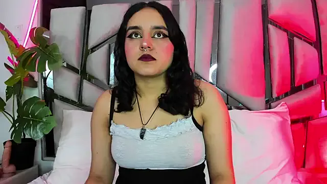 _Ambar-devon_ on StripChat