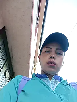 _andrea30 on StripChat