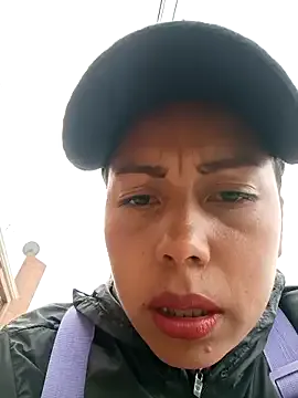 _andrea30 on StripChat