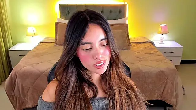 _Charlotte_evans_1 on StripChat