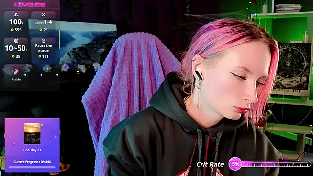 _HelenCarter on StripChat