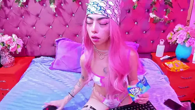 _Ivy_Luna on StripChat