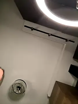 _Monic_ on StripChat