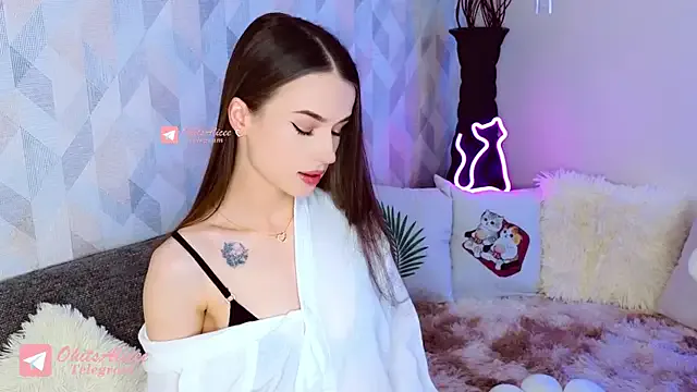 _OhitsMe on StripChat