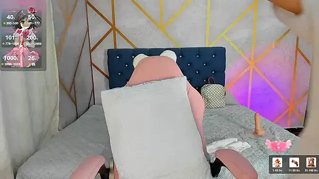 _vaiolet_owo on StripChat