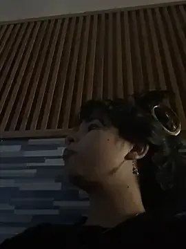 _vaiolet_owo on StripChat