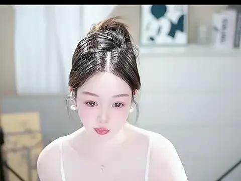 abbyli12 on StripChat 