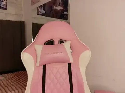 Aida_princess on StripChat 