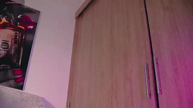 aidaadams on StripChat 