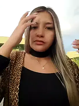 alana_69 on StripChat